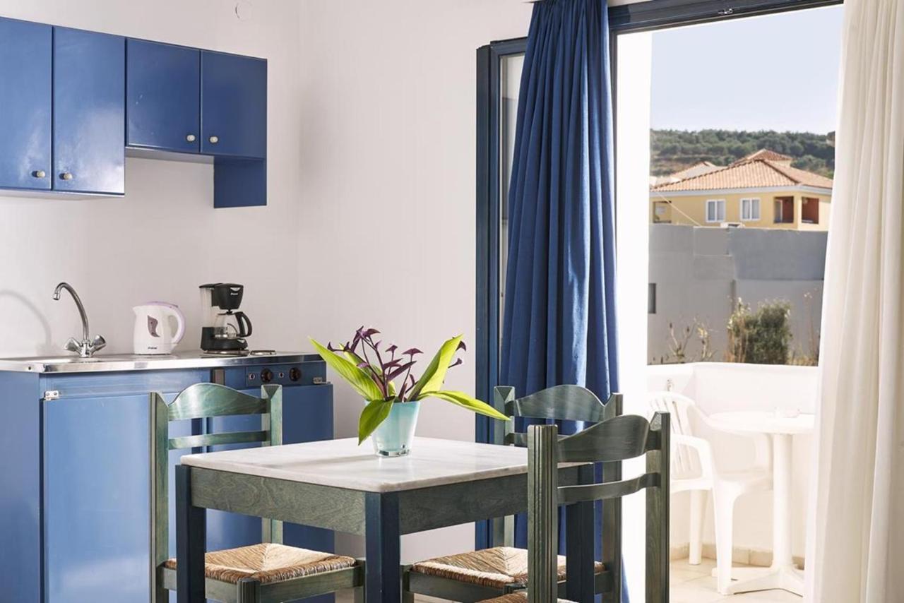 Eva Suites & Apartments Агия-Марина Экстерьер фото